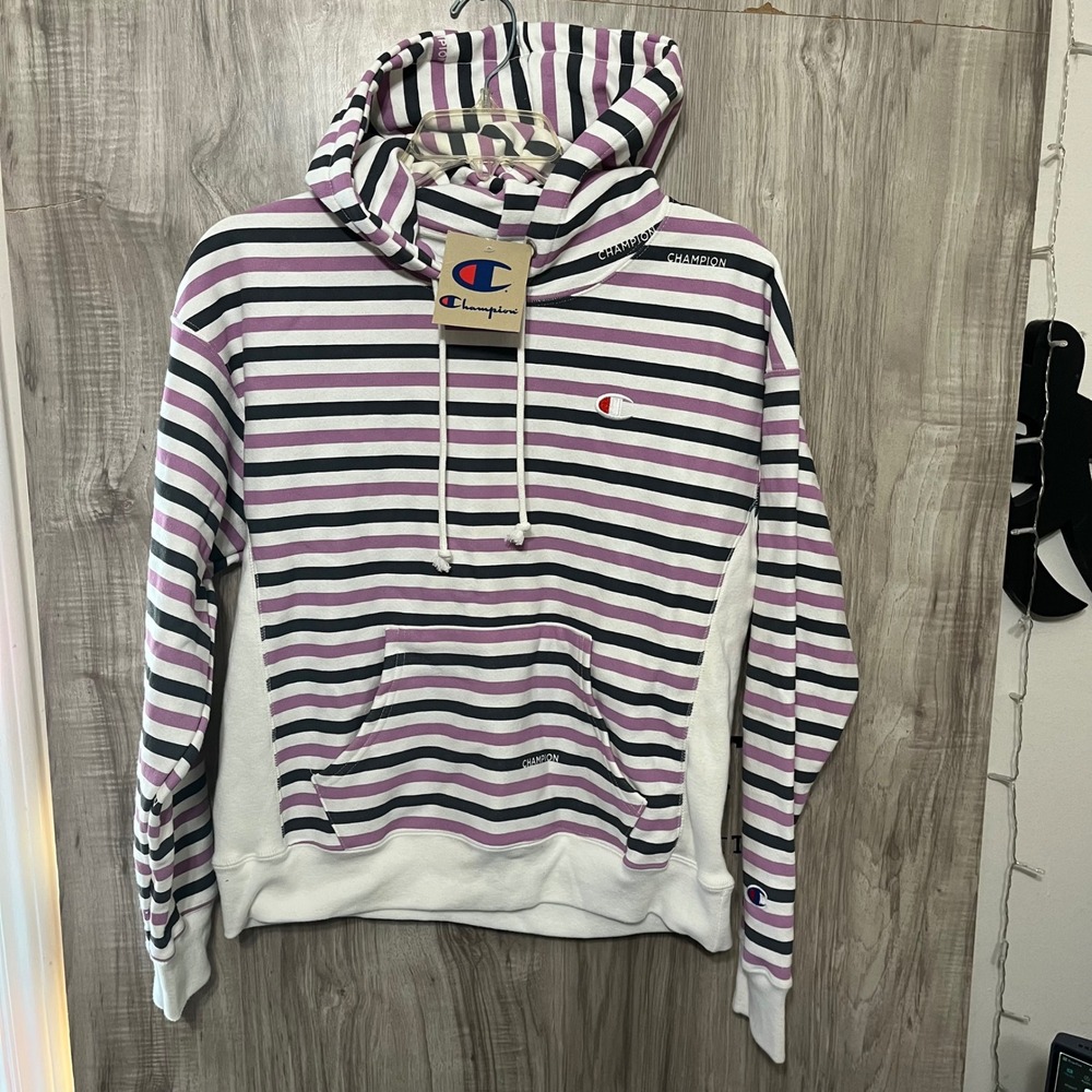 Champion Womens Reverse Weave Purple Multicolor Cropped Hoodie Size Medium M NWT